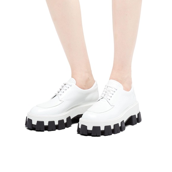 ✨SALE✨ Prada platform shoes ✨SALE✨ - Picture 2 of 16